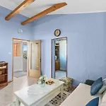 House Casa Jelena Holiday home Kastelir